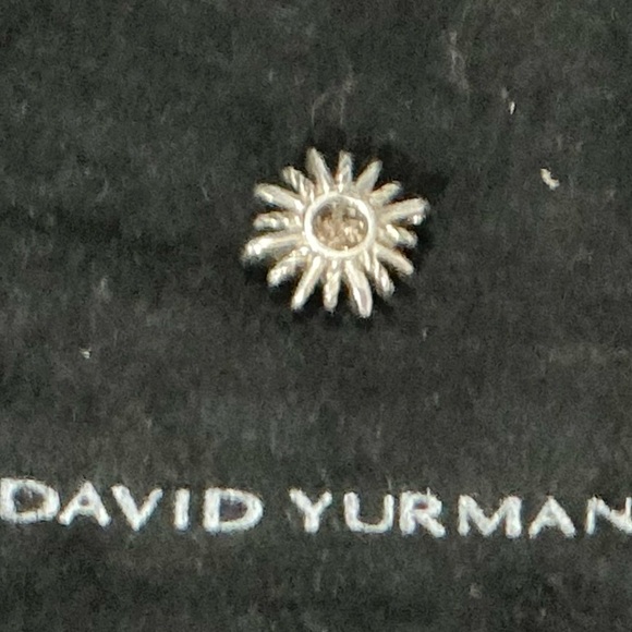 David Yurman Starburst Diamond Pendant 14.5mm - Picture 2 of 5